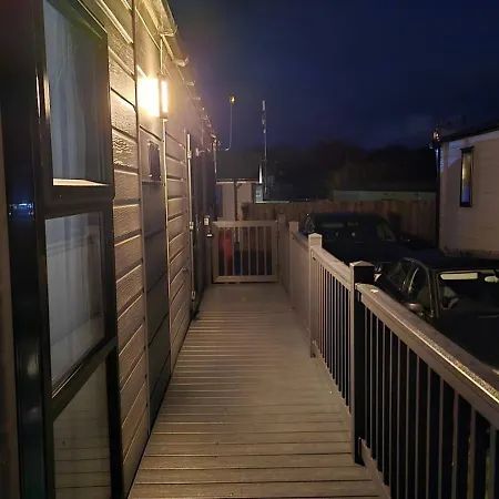 1 Sunset View Apartment