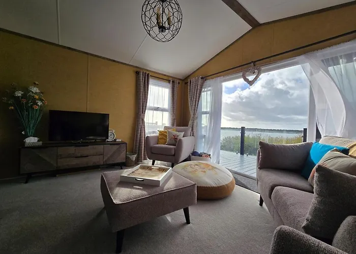 1 Sunset View Apartment *